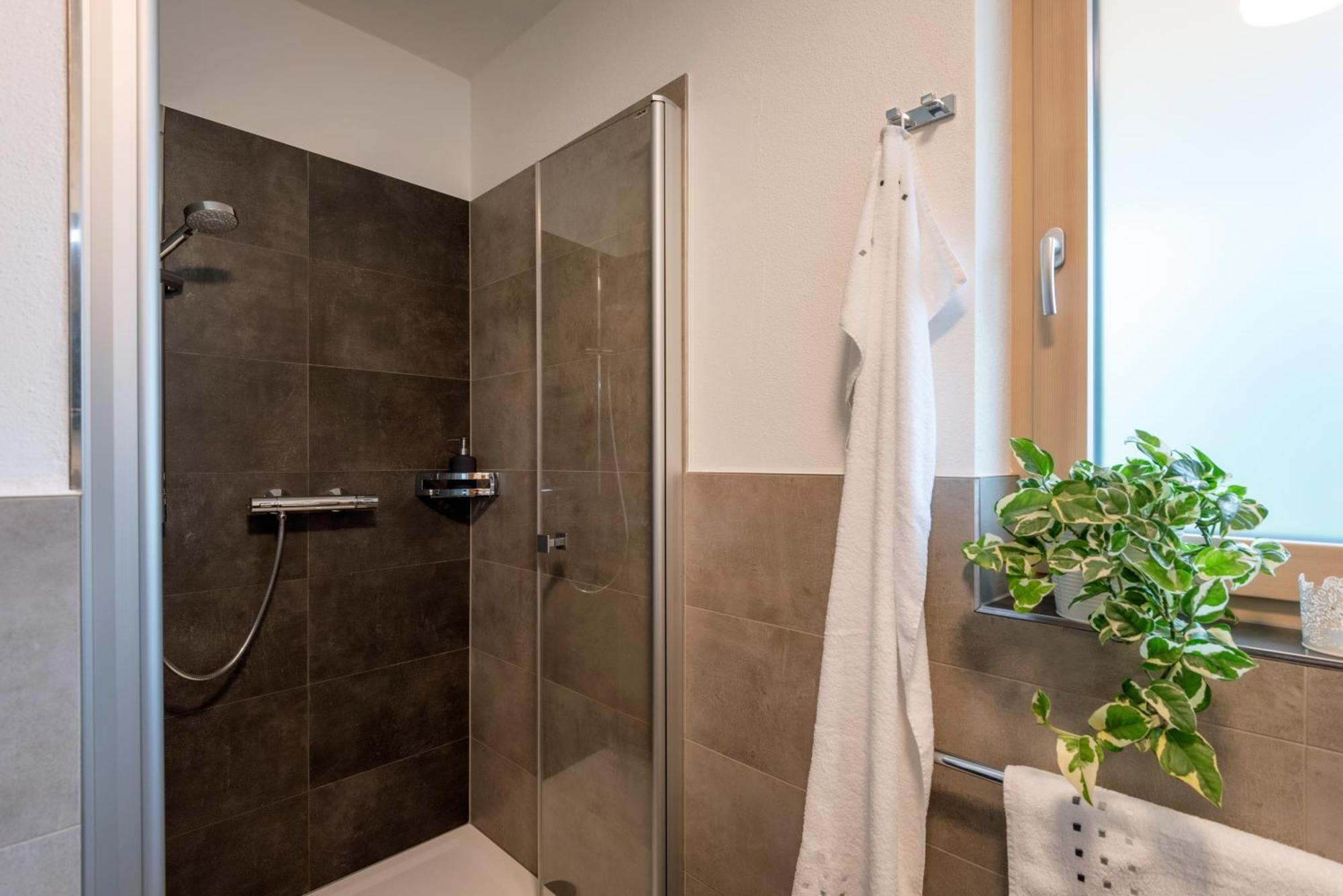 Ferienwohnung Gartner Uderns Exteriör bild